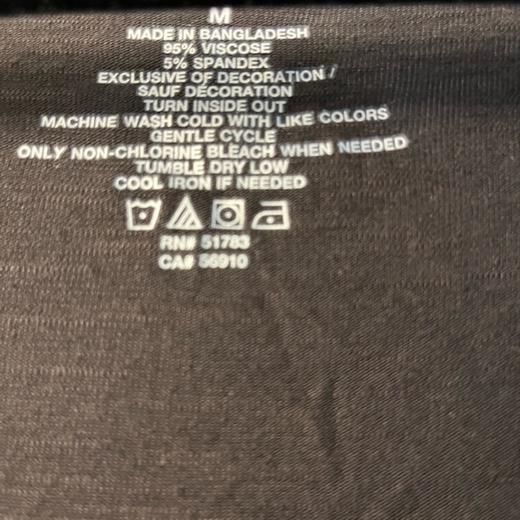 Maurice’s grey scoop neck top - Picture 3 of 3